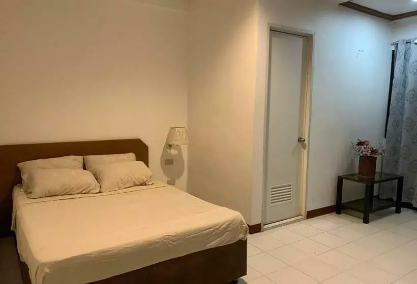 هتل Sleepadz Dormitel Dyd