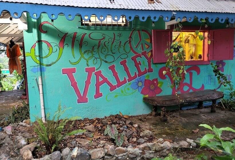 هاستل Tillett Gardens Guest House