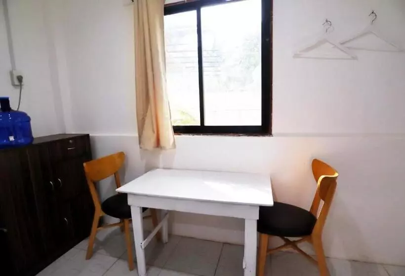 Ocean Breeze Hostel By Daily Sweet