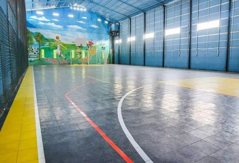 Hotelli Spot On 91765 Kaiku Guest House