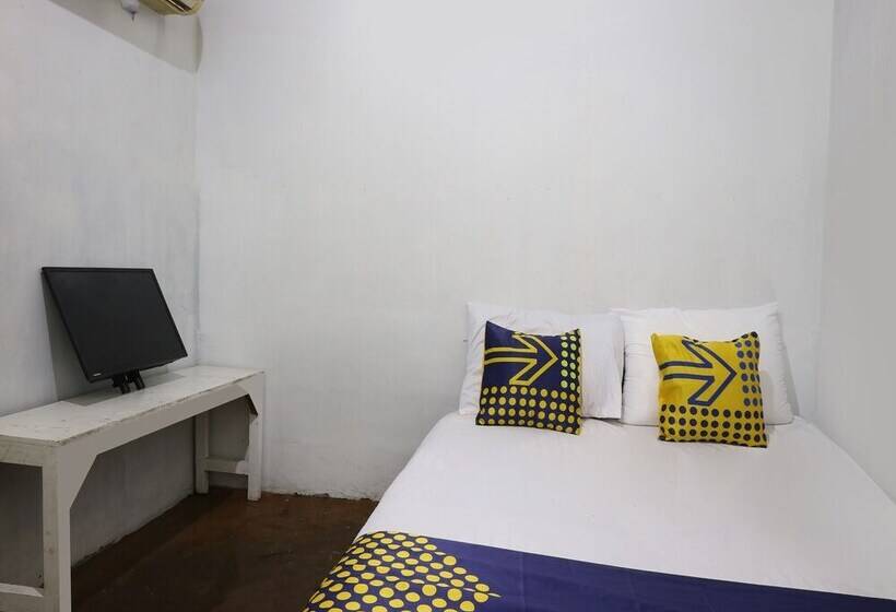 Szálloda Spot On 91765 Kaiku Guest House