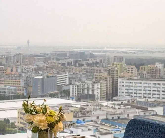 هتل Hilton Garden Inn Shenzhen Airport