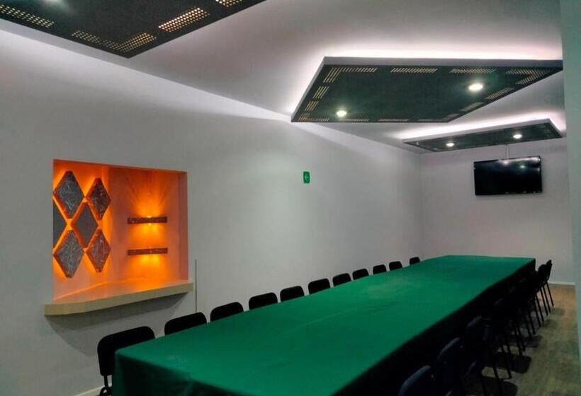 ホテル Plaza Pachuca