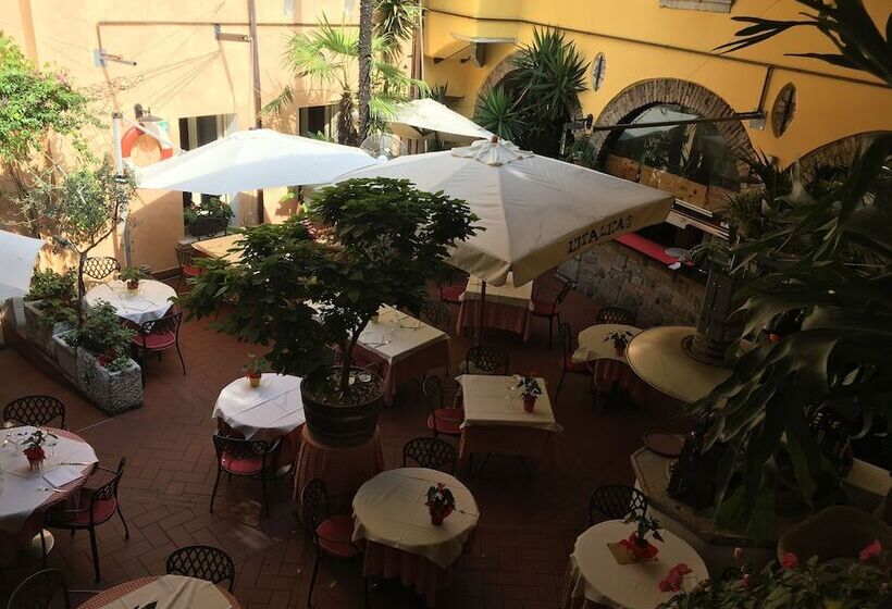 Alessi Hotel Trattoria