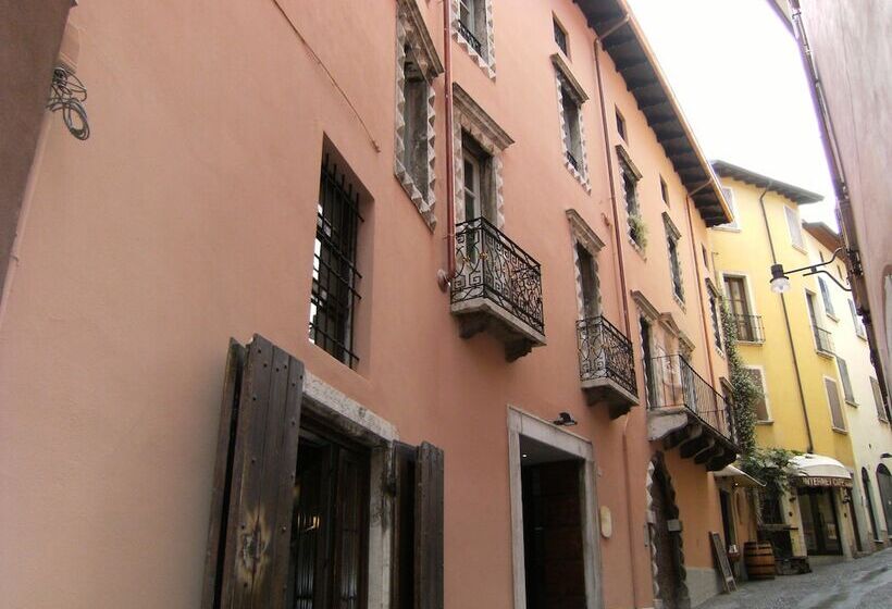 Alessi Hotel Trattoria