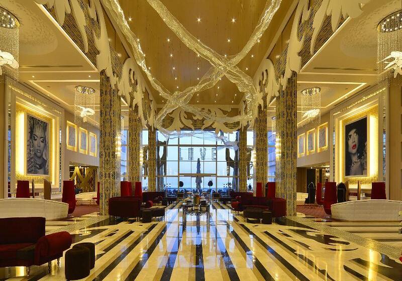 Azura Deluxe Resort & Spa - Ultra All Inclusive