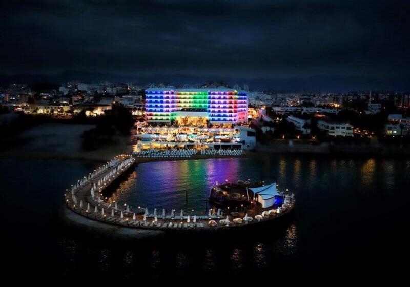 Azura Deluxe Resort & Spa - Ultra All Inclusive