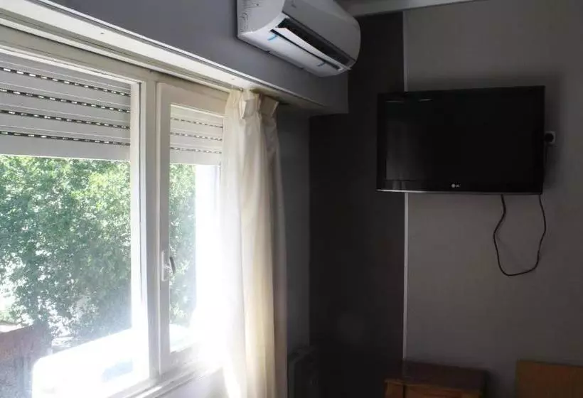 בית מלון כפרי Cadoro