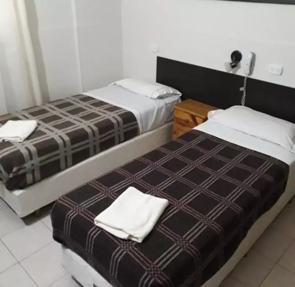 בית מלון כפרי Cadoro