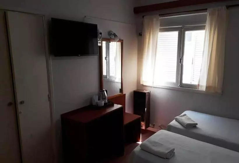 בית מלון כפרי Cadoro