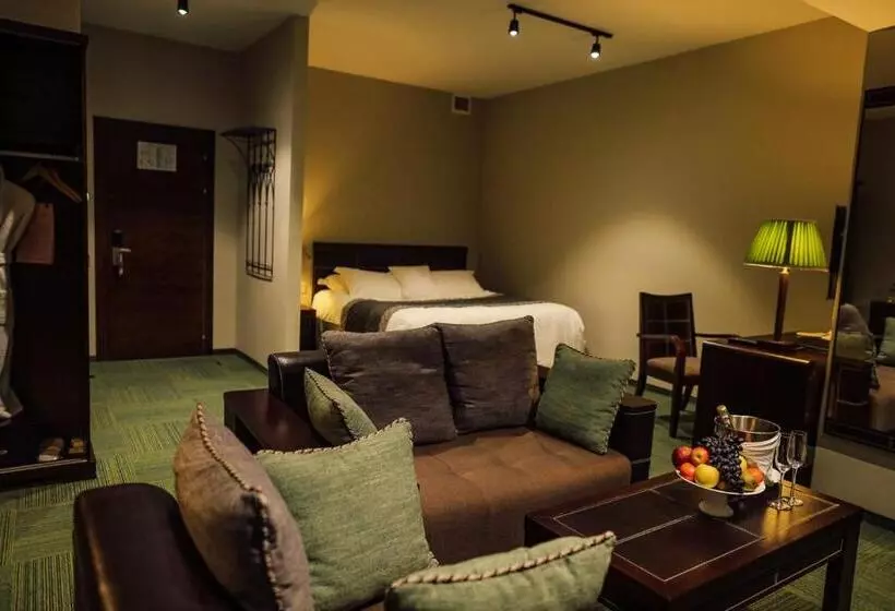 هتل Dastan Aktobe