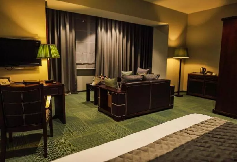 هتل Dastan Aktobe