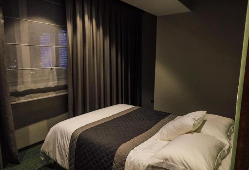 호텔 Dastan Aktobe