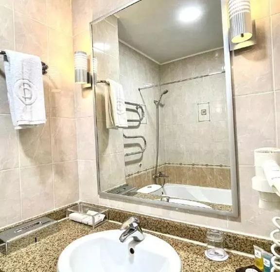 هتل Dastan Aktobe