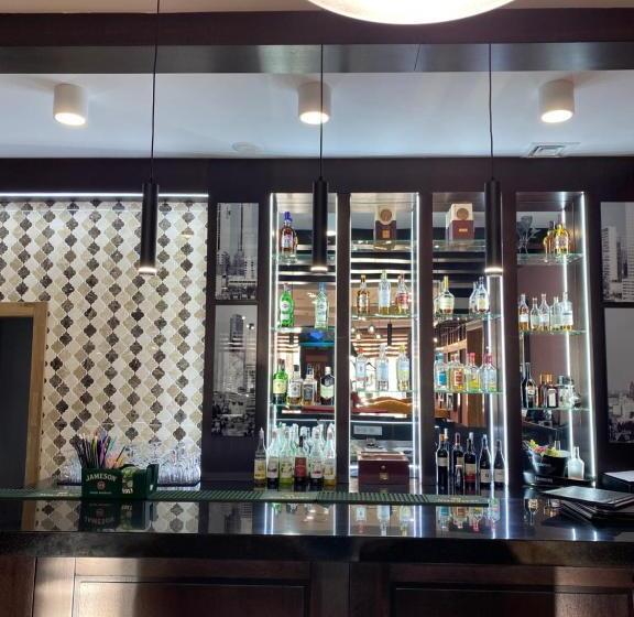 호텔 Dastan Aktobe