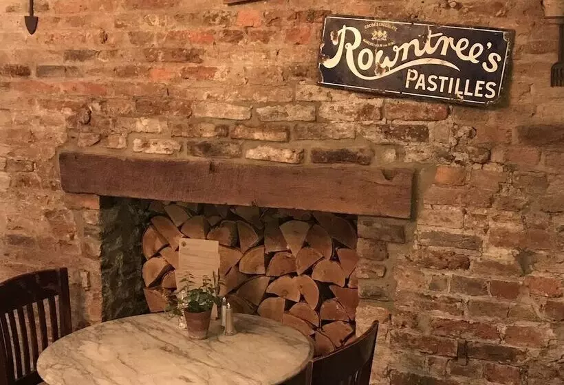 Galtres Lodge Hotel & Forest Restaurant