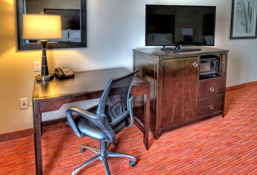 בית מלון כפרי Hampton Inn & Suites Ada