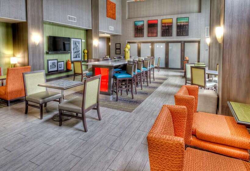 בית מלון כפרי Hampton Inn & Suites Ada