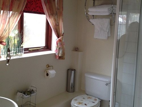 فندق Home From Home Guest House