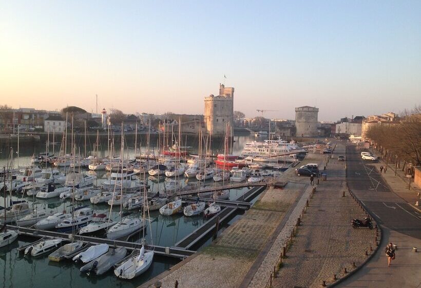 בית מלון כפרי La Marine, Vieux Port