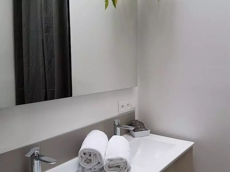 Hotel La Marine, Vieux Port