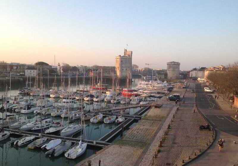 בית מלון כפרי La Marine, Vieux Port