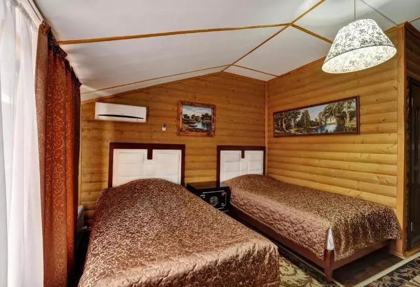 בית מלון כפרי Hutorok