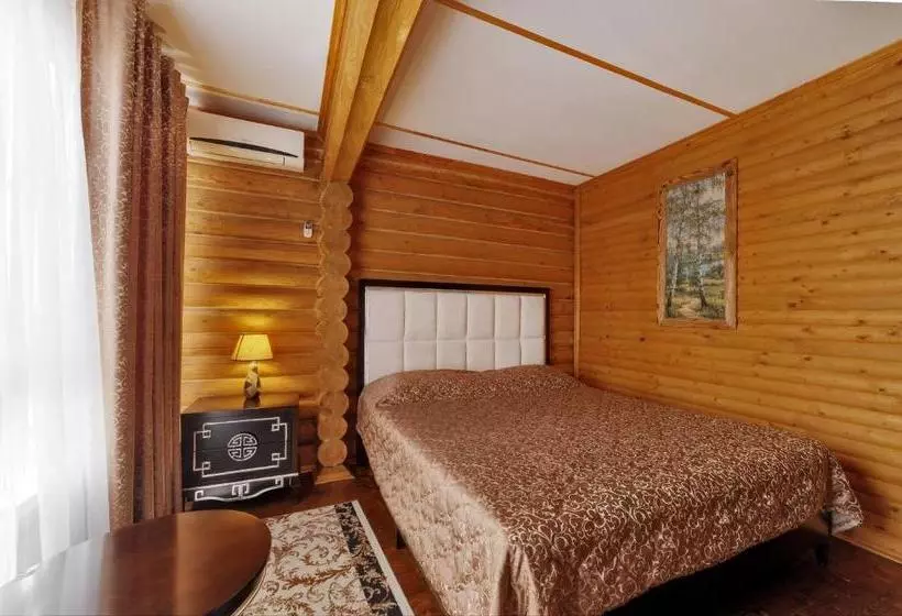 בית מלון כפרי Hutorok