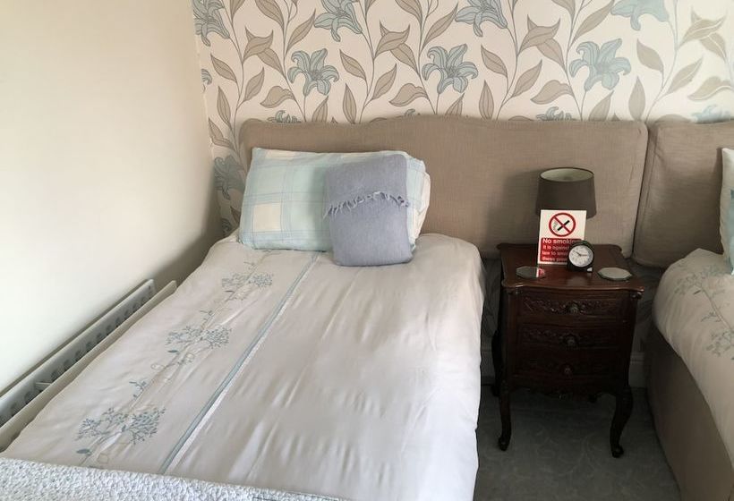 فندق Ingleside House