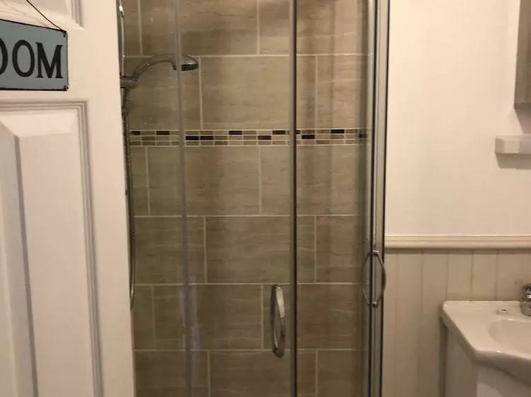 فندق Ingleside House