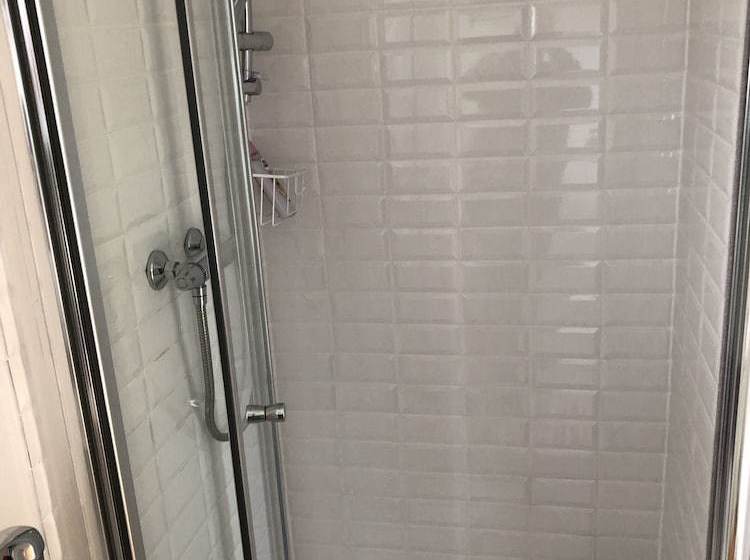 فندق Ingleside House