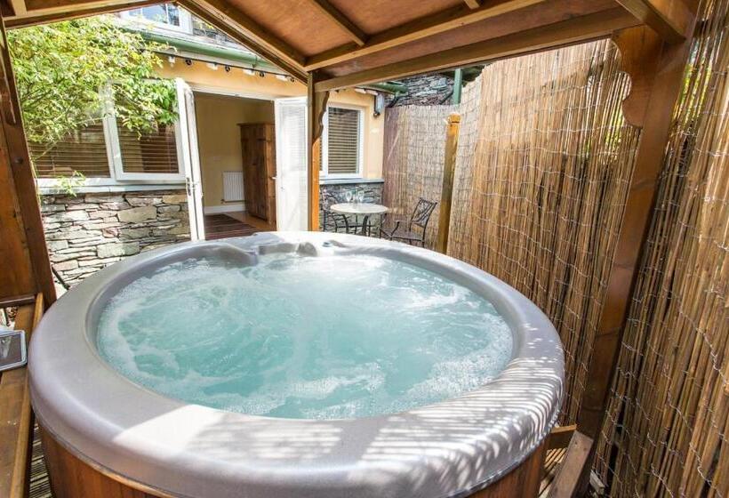 ホテル Moss Grove Organic