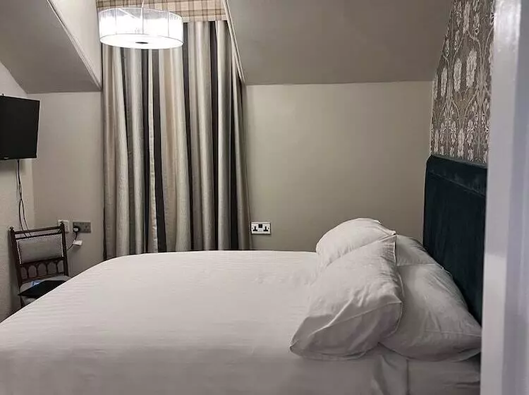 ホテル Ravenswood Guest House