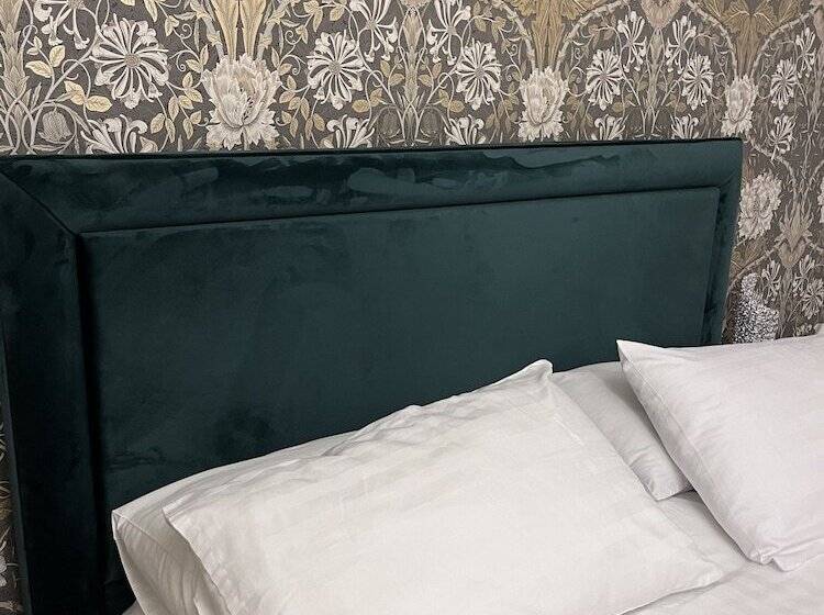 호텔 Ravenswood Guest House