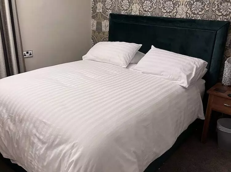 ホテル Ravenswood Guest House