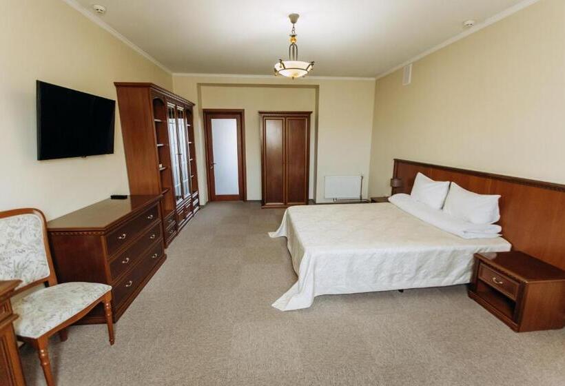 בית מלון כפרי Stanislaviv