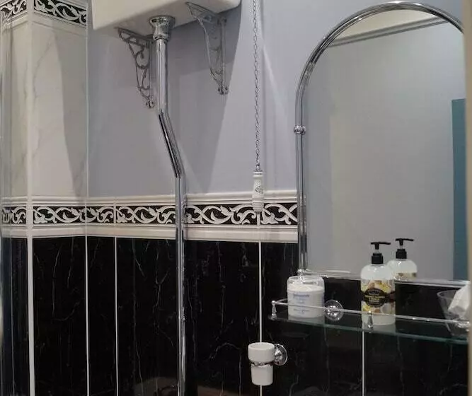 فندق Foundry Masters House