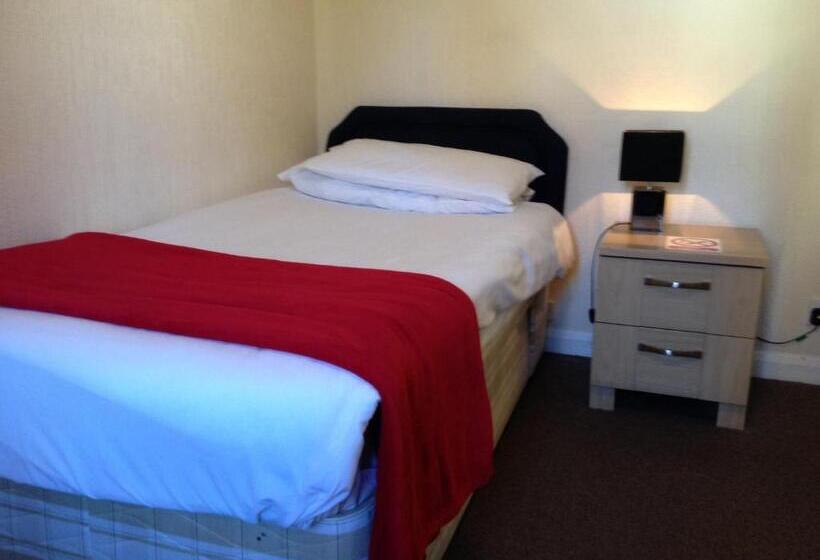 בית מלון כפרי The Hillmorton Manor