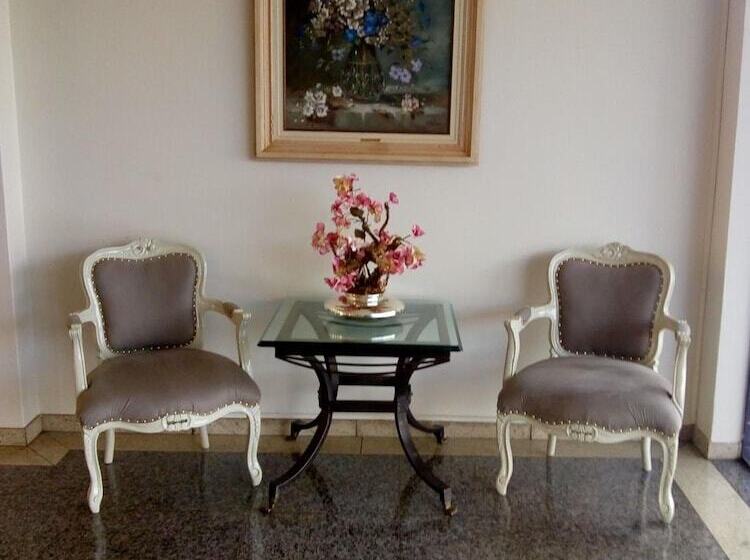 Отель Trade Garden