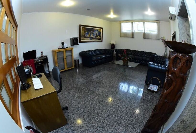 Отель Trade Garden