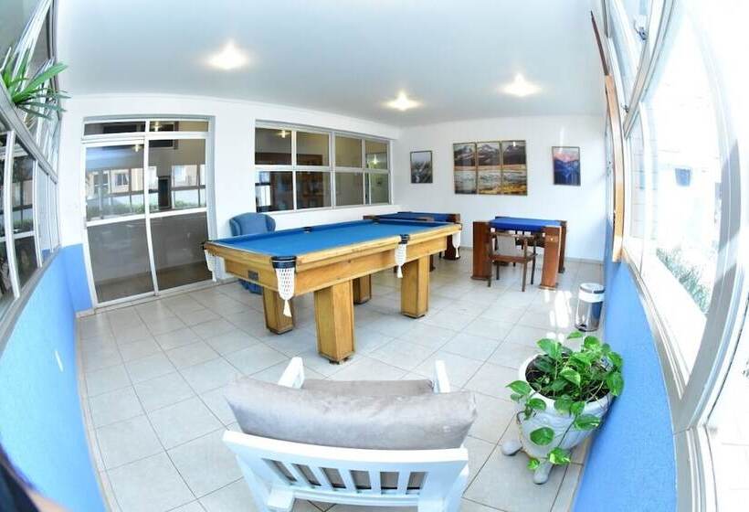 Отель Trade Garden