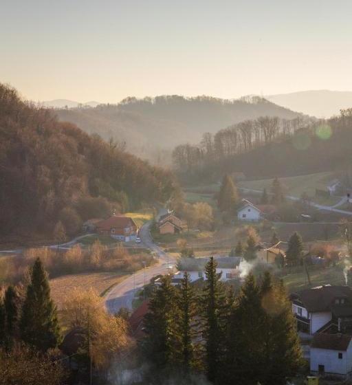 هتل Vila Silva Marija