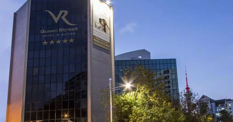 Vr Queen Street Hotel & Suites