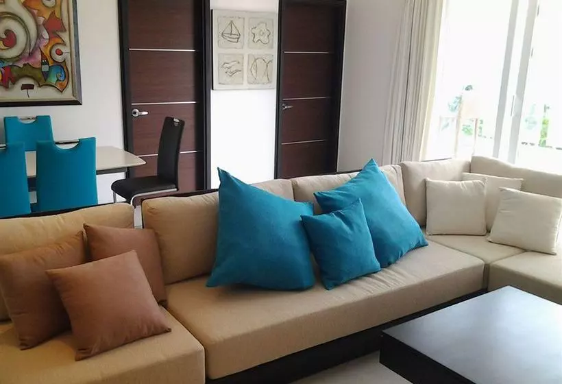 Tanawin Resort And Luxury Apartments