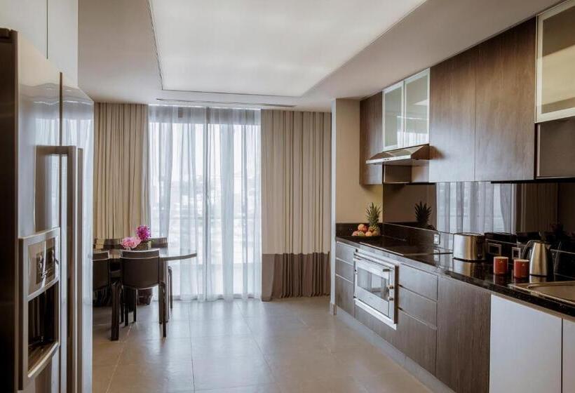 The Abdali Boulevard Hotel