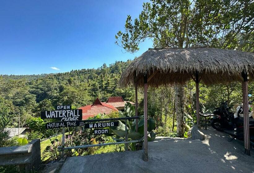 カプセルホテル Munduk Tutub Waterfall View
