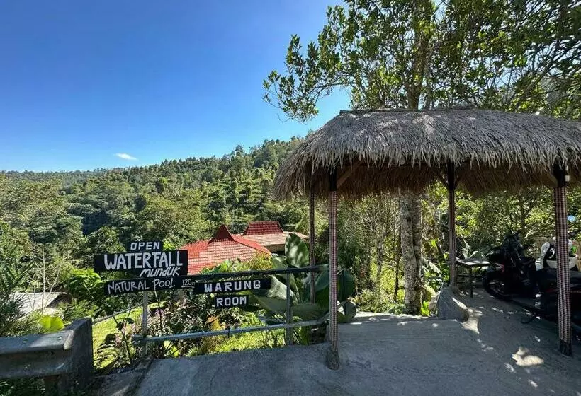 カプセルホテル Munduk Tutub Waterfall View