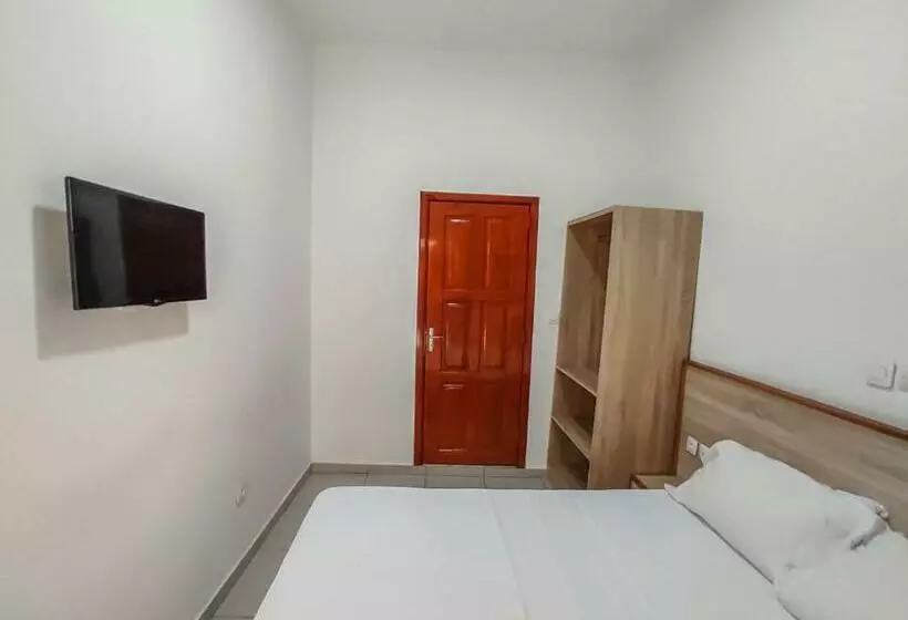 هتل Fondjo