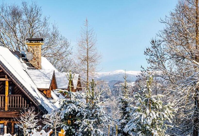 Курорт Silverstone Living