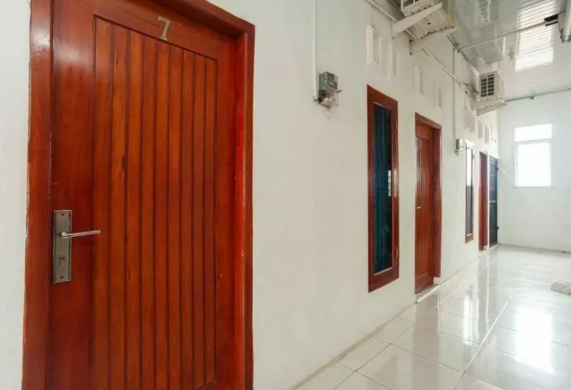 Hotelli Reddoorz Syariah @ Jalan Panglima Polim Lampung